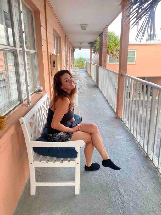 Beachfront Condo On Quiet Treasure Island- 1 Bed St. Pete Beach Esterno foto