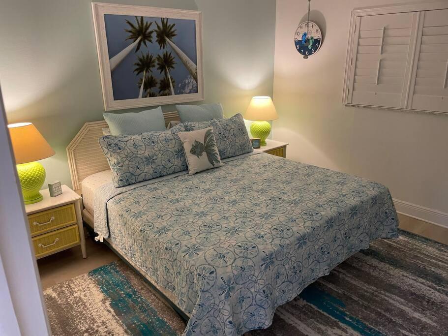 Beachfront Condo On Quiet Treasure Island- 1 Bed St. Pete Beach Esterno foto
