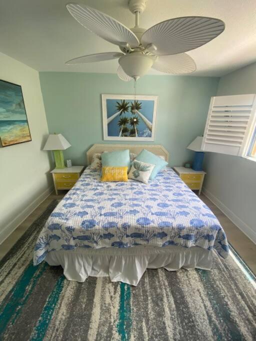 Beachfront Condo On Quiet Treasure Island- 1 Bed St. Pete Beach Esterno foto